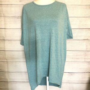Lularoe | Irma Top Size Small